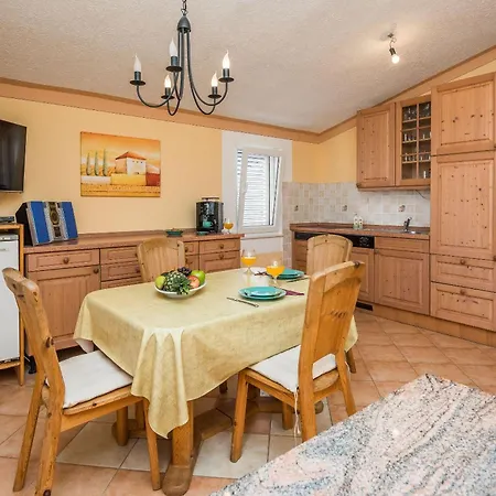 Loncar Apartmán