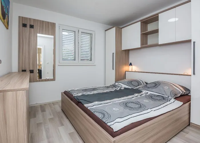 Loncar Appartement *